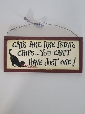 Wall Decor Sign Cat Humorous